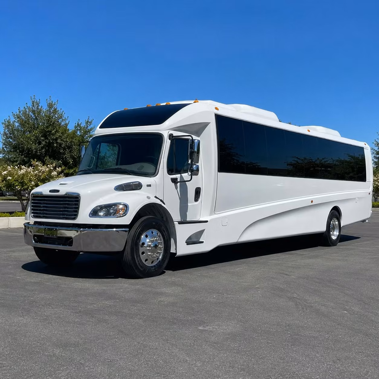 25 passenger minibus