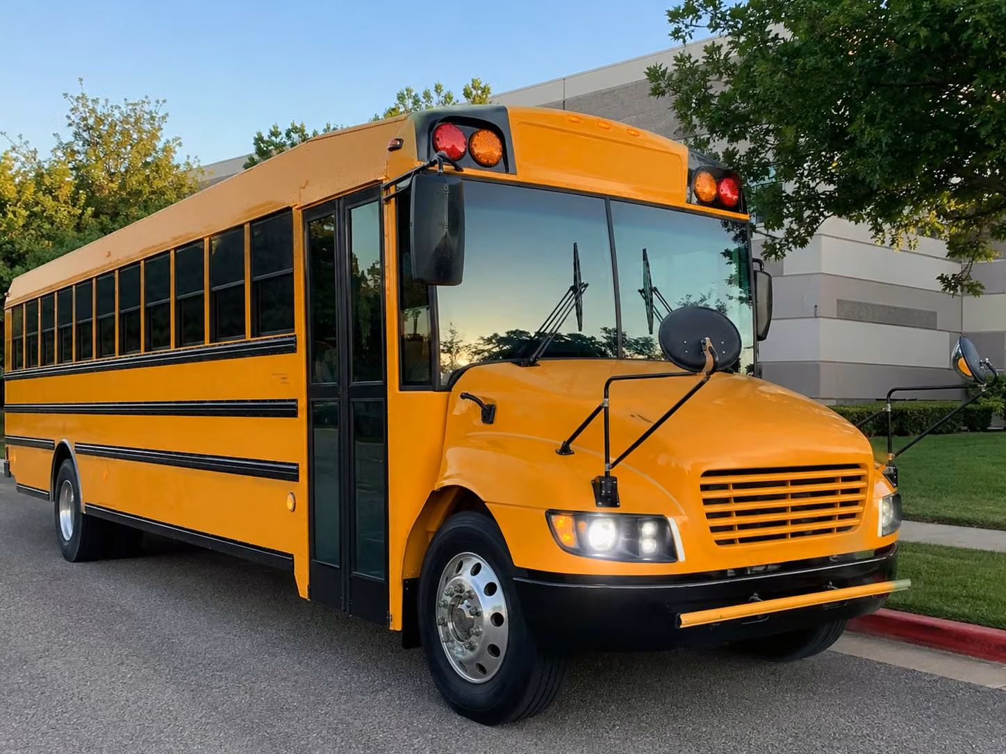 longview school bus rental